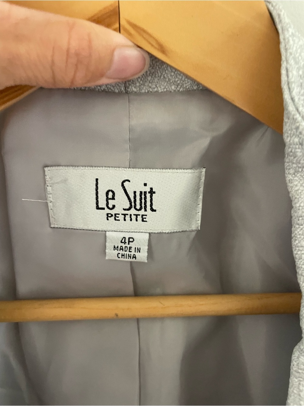 Le Suit Light Gray Ruffled Collar Blazer - Picture 6 of 7